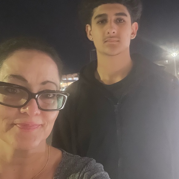 Hello everyone from Arizona please like listing to be notified for future shows - Picture 7 of 10